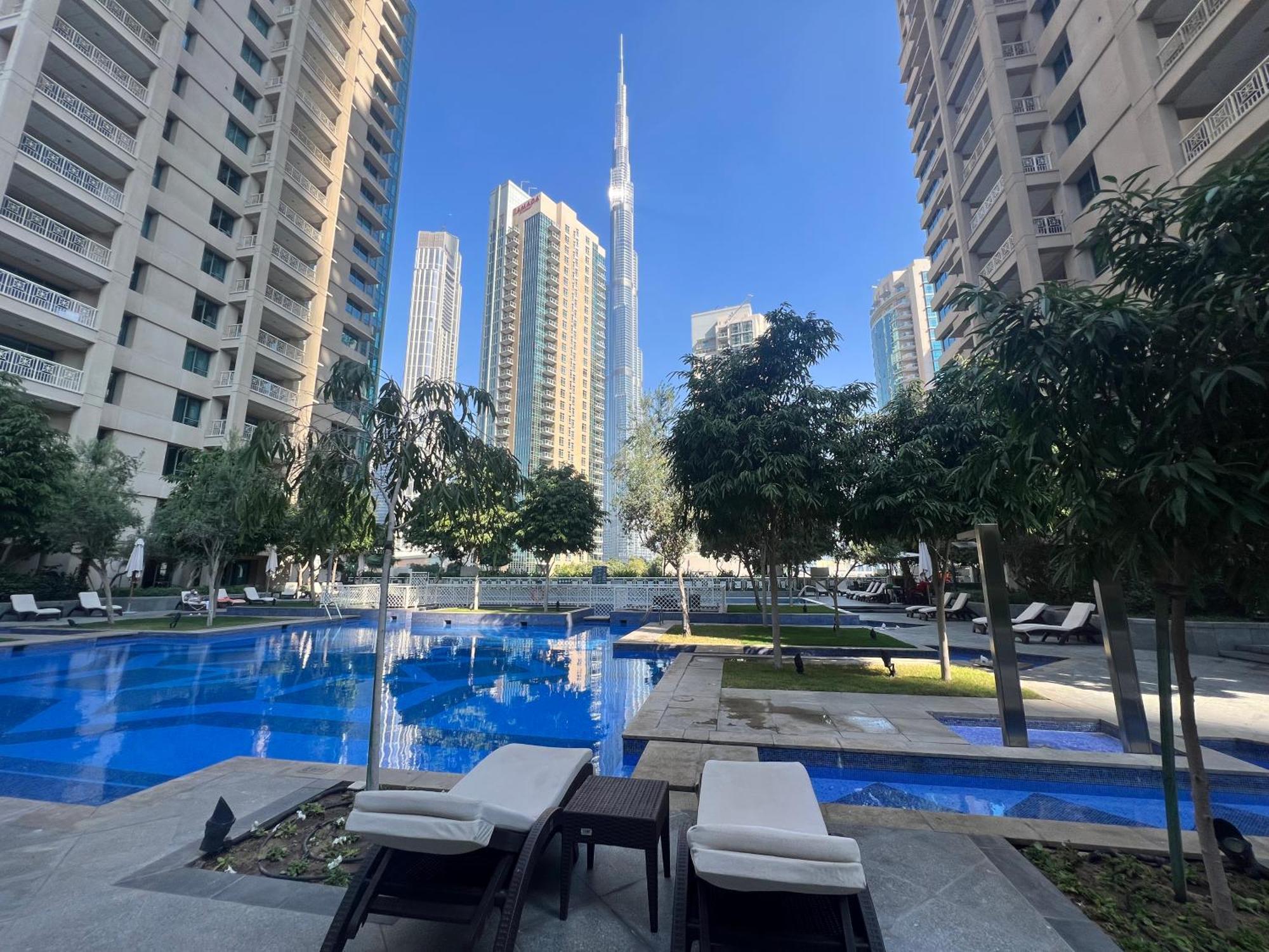 Prestige Living 2Br With Full Burj Khalifa And Fountain View By Auberge Dubai Esterno foto